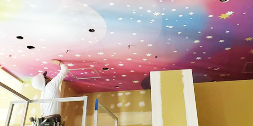 糊入れ、張り作業